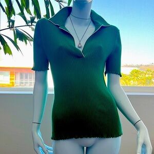 NWOT The Lina short sleeve green sweater from Reiss